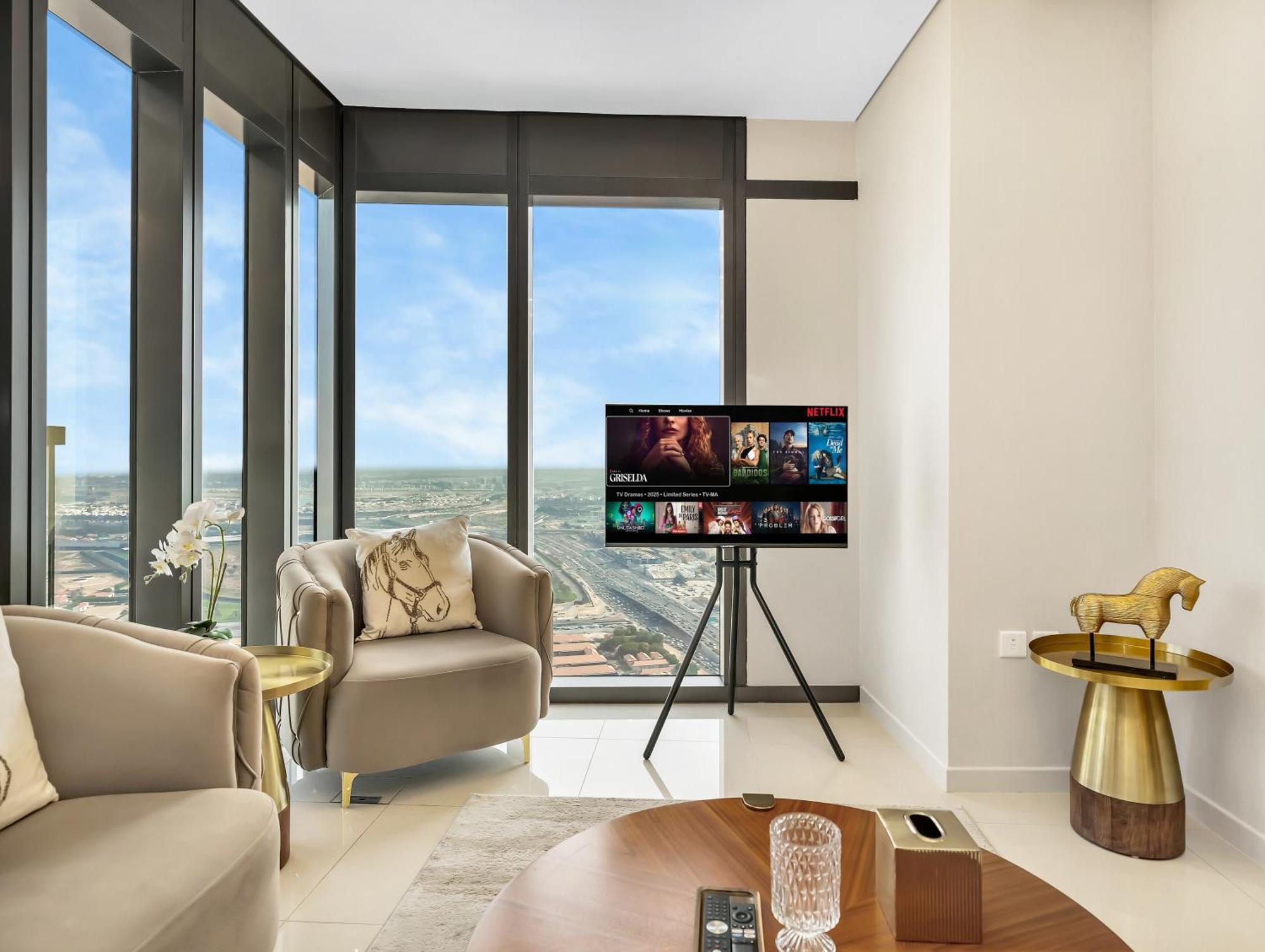 Lux 3bhk In Businessbay, Canal Views, Great Location Apartment Dubai