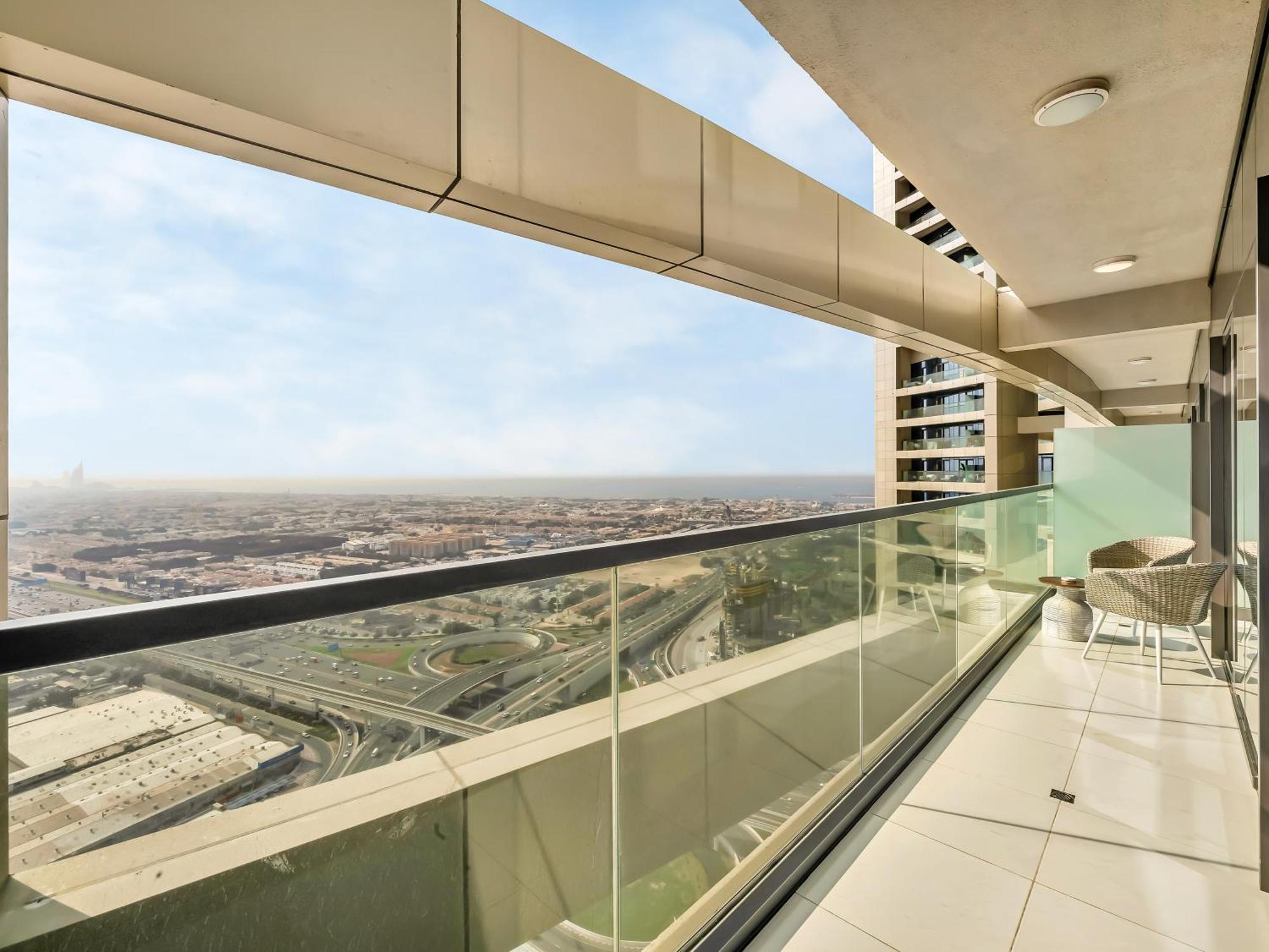 Lux 3bhk In Businessbay, Canal Views, Great Location * Dubai