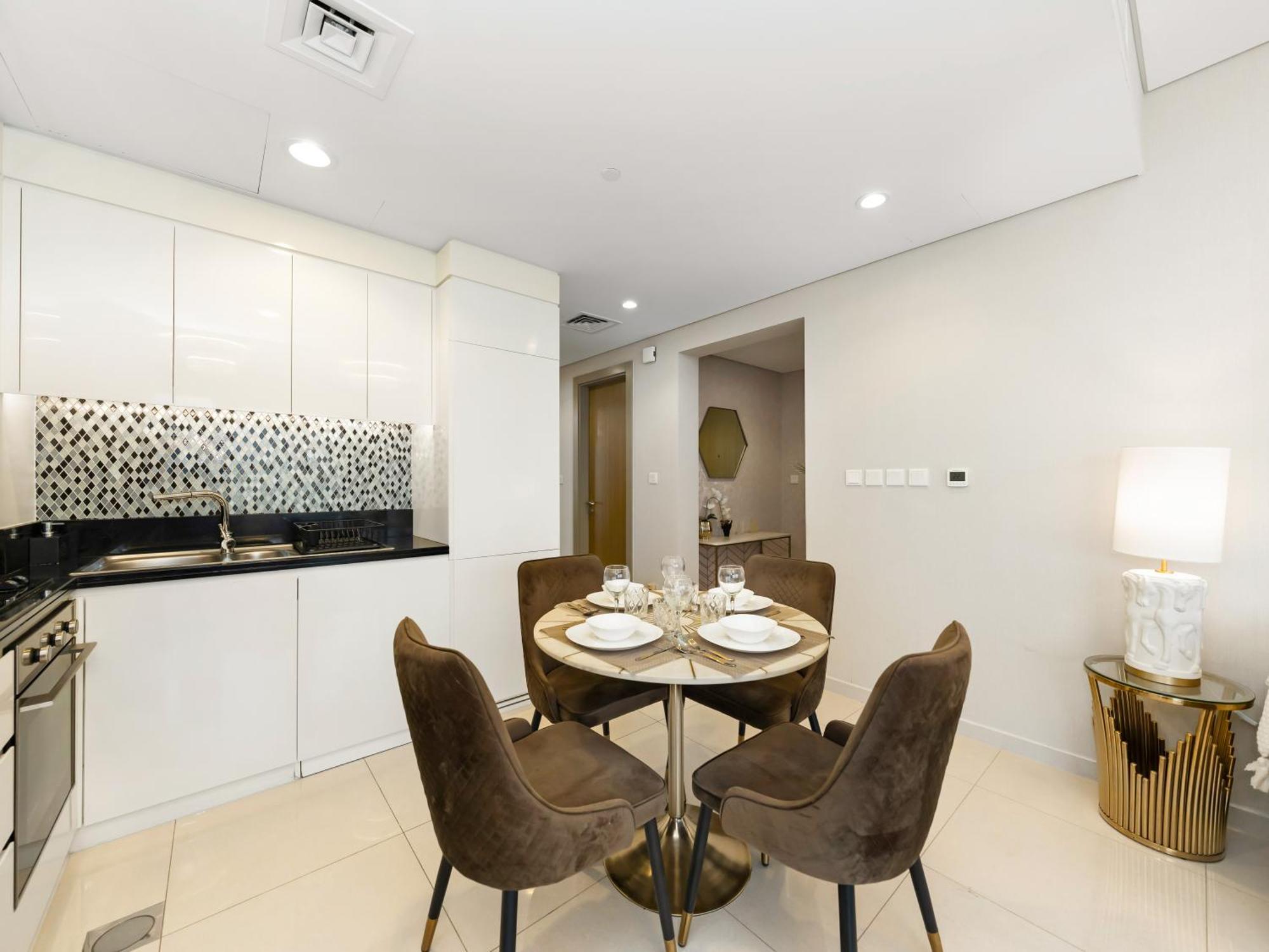 Lux 3bhk In Businessbay, Canal Views, Great Location Dubai