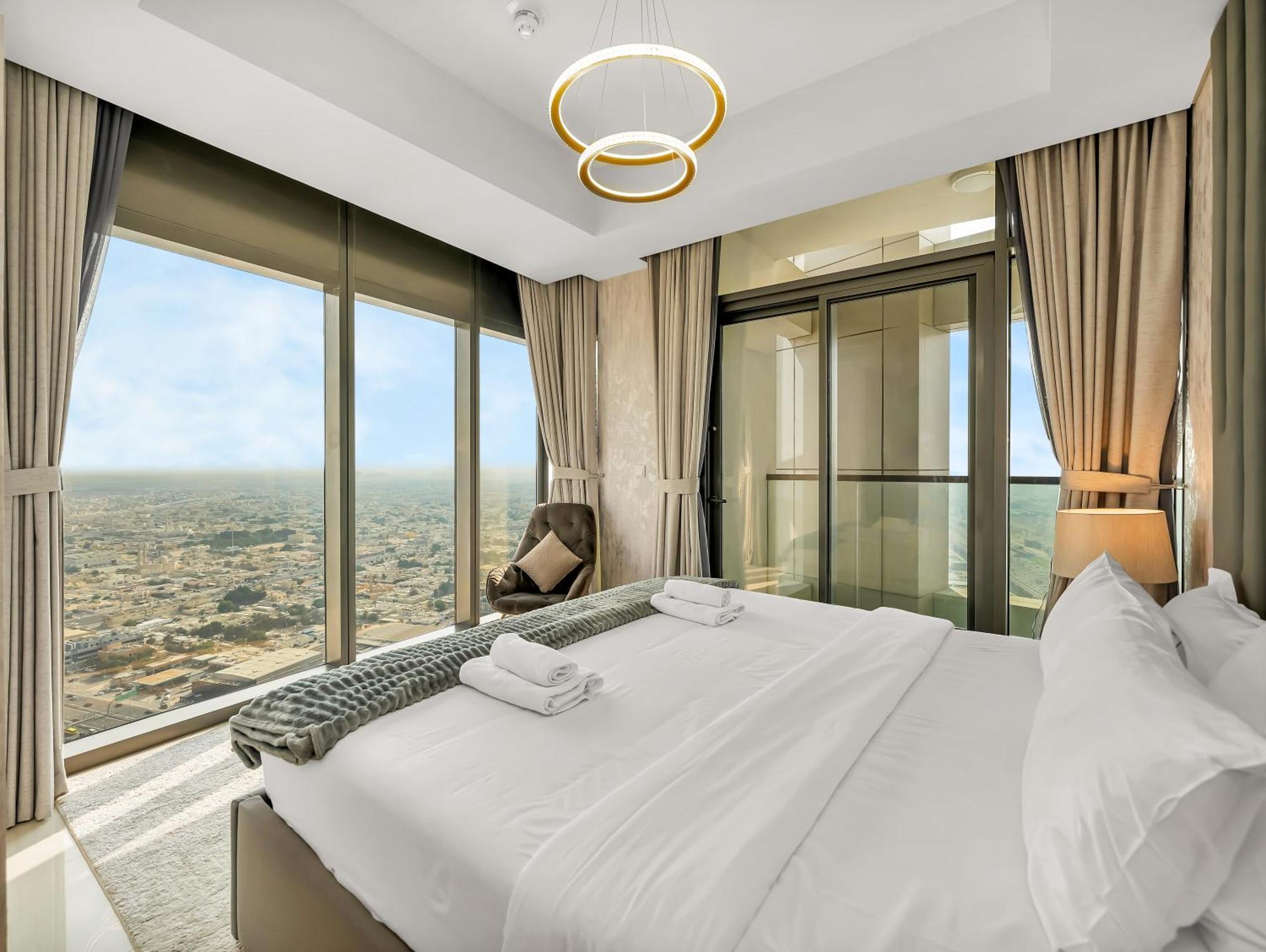 Lux 3bhk In Businessbay, Canal Views, Great Location